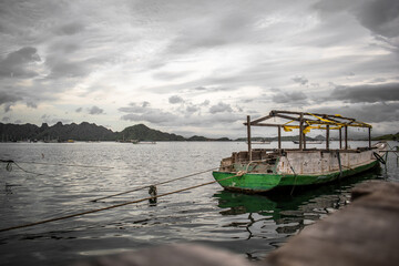 Fototapeta premium boat on the river