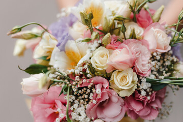 wedding bouquet of roses