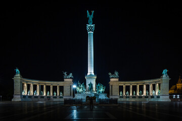 Fototapeta na wymiar Budapest Heldenplatz