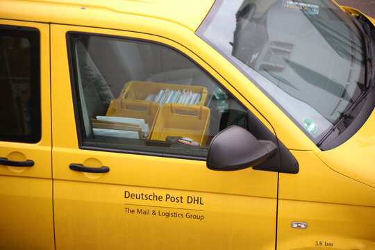 DHL-Zustellfahrzeug (Deutschland)