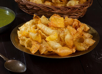 Indian Breakfast Dish Sola Fali or Masala Papri Served With Green Chutney