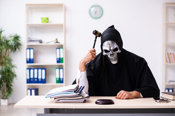 Demon judge working in the courthouse