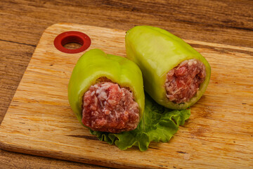 Raw stuffed bell pepper with meat