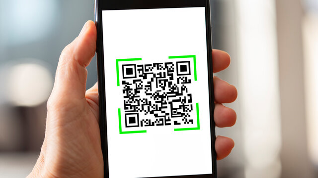 Scanning QR code with mobile phone