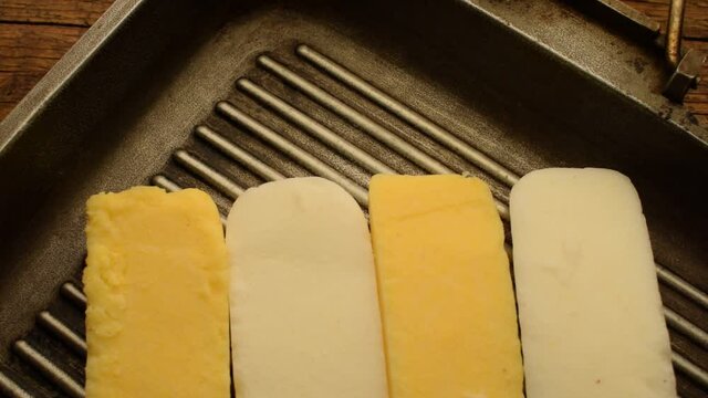 Polenta bianca e gialla ft0212_0057 Vit och gul polenta 白と黄色のポレンタWhite and yellow polente