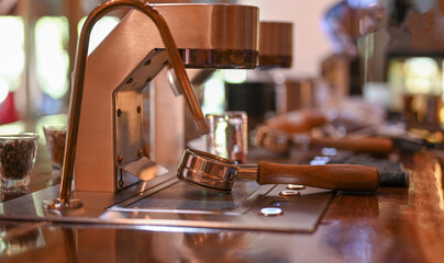 Fototapeta na wymiar Close - up shot of Bottomless with modern coffee machine in cafe.
