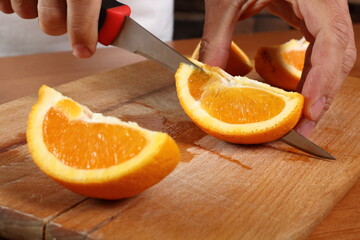 Cutting Orange into Pieces
