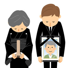 遺族　遺影　位牌