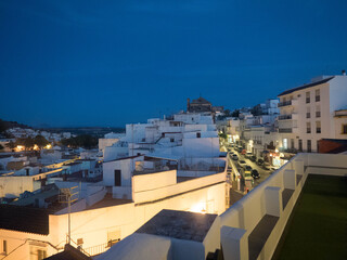 Fototapeta premium Vistas nocturnas de Arcos de la Frontera, en Cádiz, Andalucía, España