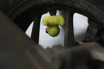 close the motorcycle tire valve duck doll shape