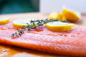 Salmon, Lemon and, Thyme
