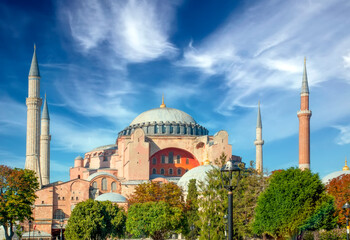 Fototapeta na wymiar Sunny day architecture and Hagia Sophia Museum, in Eminonu, istanbul, Turkey 