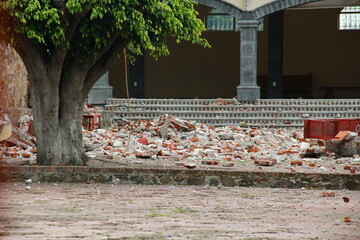 Iglesia después del sismo
