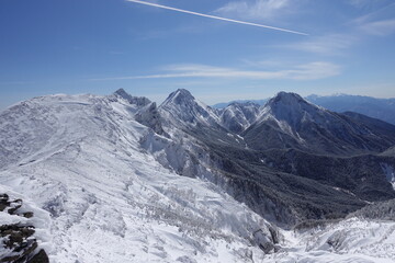 雪山・登山・アウトドア　風景　背景素材