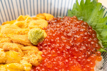 うにイクラ丼