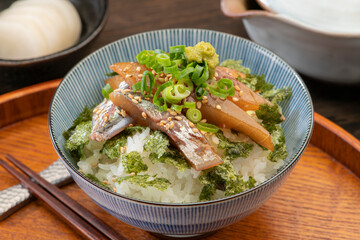 りゅうきゅう丼