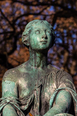 Obraz premium View of famous Old North Cemetery of Munich, Germany with historic gravestones.