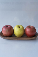 赤りんごと青リンゴ