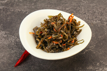 Seaweed cabbage with carrot and sesame