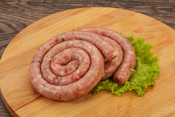 Raw sausage ring for grill
