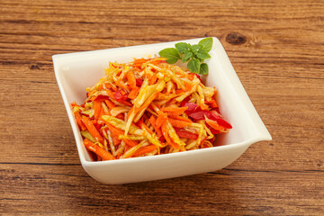 Cabbage salad with carrot and pepper