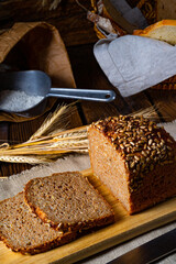 Moist wholemeal bread, crushed or ground whole grain