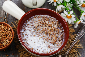 Buckwheat porridge with milk