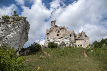 Fototapeta na wymiar Mirow medieval castle ruins in Silesia, Poland