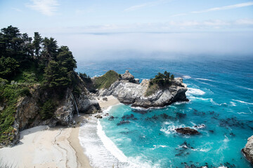 bright blue ocean water along big sur california