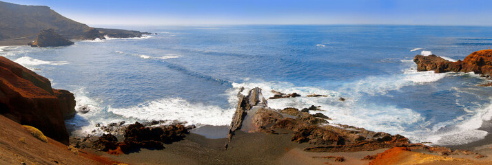 El Golfo Bucht mit Lavagestein, Insel Lanzarote, Kanaren, Spanien, Europa, Panorama