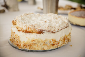 Kuchen selbstgebacken mit Puderzucker