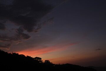 Vista del atardecer desde las montañas de Minca Colombia