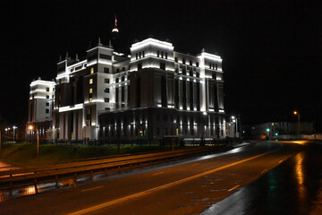 Fototapeta na wymiar courthouse glows at night