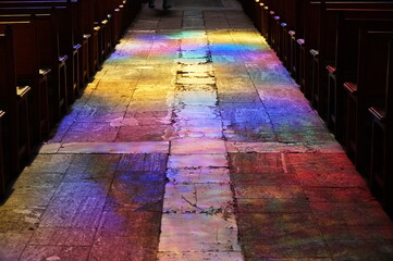 Light coming through a rose window reflected on floor
パルマ・デ・マヨルカ大聖堂 (スペイン）