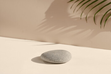 Minimal product display