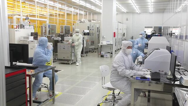 semiconductor laboratory 01