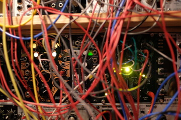 Modular system - Synthesizer - electronic music - patch cables - eurorack - studio - music