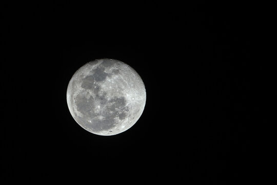 Luna llena inferior izq