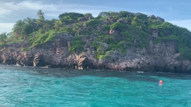 Coasts of the island of Providencia Colombia before Iota.