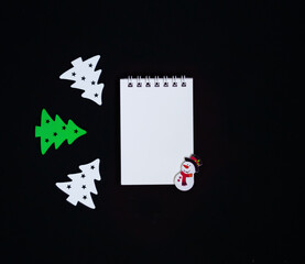 Notepad for new year's wishes.