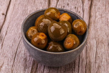 Marinated feijoa in the bowl