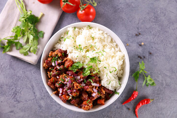 chili con carne and rice