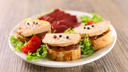festive salad with foie gras toast