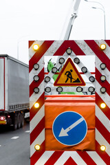 flashing arrows on the truck to adjust the direction of movement during the period of repair and construction works
