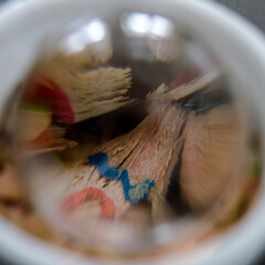 Anspitzerreste unter Lensball