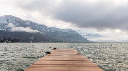 Lac d'Annecy en hiver