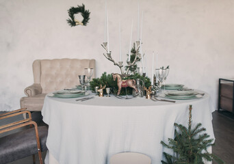 table setting for Christmas dinner