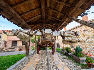 Old and beautiful car to drawn by cattle, in a town of Castilla y Leon in Spain.