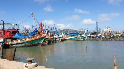 Fishing boat in Songkhla Thailand © infiniteTuM