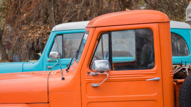 Windscreen Wipers Of Retro Cars, Windshield Wiper On A Car